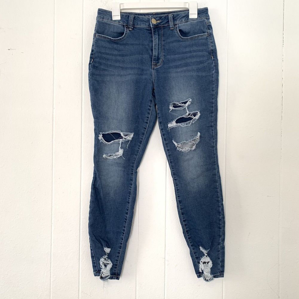 Maurices Womens Small Regular Jeans Denim Skinny High Rise Distressed Holes